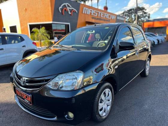 TOYOTA ETIOS 1.3 16V FLEX 4P MANUAL